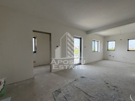 Duplex pe parter 3 camere | Mosnita Noua | Aproape de cen...
