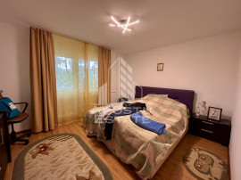 Apartament cu 4 camere, etaj intermediar, centrala, zona ...