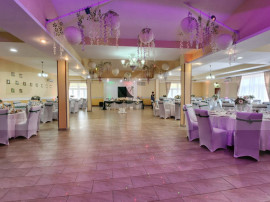 Complex Comercial și Motel &ndash; 1.600 m&sup2; utili | Teren 3.00