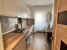 Apartament 2 cam dec, Păcurari Alpha Bank, 500 euro neg
