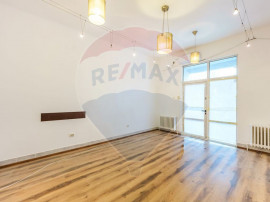 Spațiu comercial de inchiriat in zona Podgoria