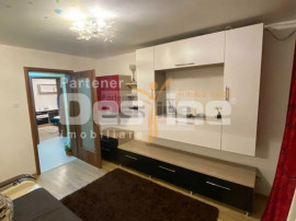 Apartament 2 camere - Decomandat, Etaj 3, Parcare inclusa
