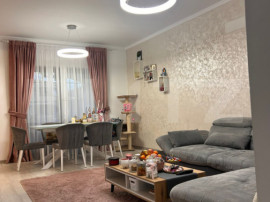 Casă Duplex modernă Dumbrăvița , zonă selectă