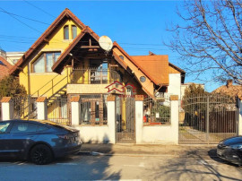 Casa cu potential afacere Rm.Valcea,cartier Traian,comision