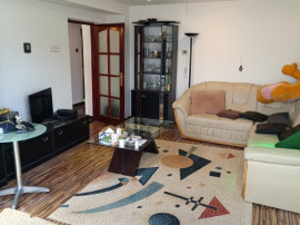 Apartament 3 camere C.R.Vivu