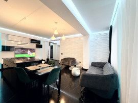 Apartament frumos amenajat de v&acirc;nzare