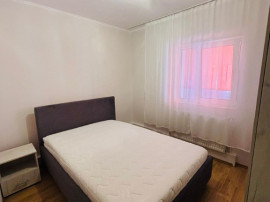 Ap. 3 camere decomandat + boxă, an constructie 1994