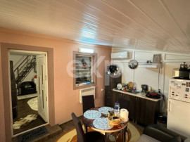 Teren 445 cu fundatie de casa mare + o Casuta locuibila mode