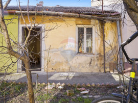 Garsoniera la casa de vanzare in zona centrala,Arad