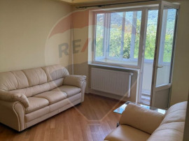 DE INCHIRIAT APARTAMENT LUX zona Vivo Mall