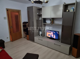 Apartament 3 camere | C&acirc;mpia Libertății Bloc reabilitat |