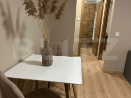 Apartament renovat de v&acirc;nzare, 40 mp &ndash; zona Micro 15