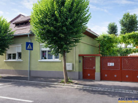 3D!Ansamblu casa productie comercial, 3 corpuri,acces strada