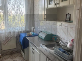 Apartament 3 camere centrala proprie Bulverdul Constantin...