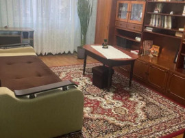 Apartament 3 camere, decomandat - zona Astra