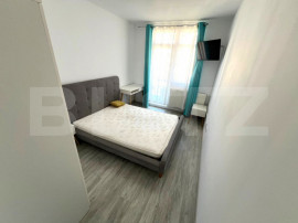 Apartament 3 camere decomandat, 62 mp, 2 bai, parcare, strad
