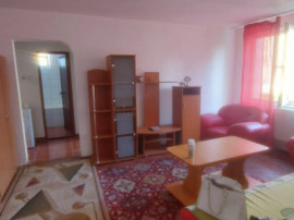 Apartament 2 camere de vanzare, situat in zona Tomis II
