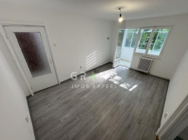 2 camere | Balcon | Baie cu geam | Etaj 1/4 | Minerva&ndash;Măn