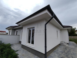 Duplex pe plan - canalizare - 4 camere
