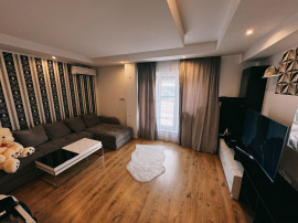 COSMOPOLIS - Apartament cu 3 camere, mobilat si utilat.