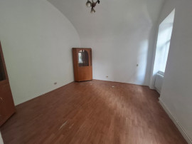 Vand apart 2 camere zona Piata Avram Iancu ID: RH-45340-property