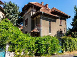Apartament cu 7 camere de vanzare &icirc;n zona Kiseleff, curt...