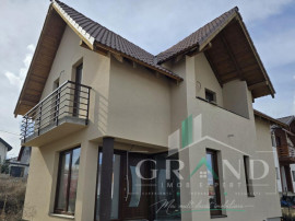 Casa individuala 4 camere 120mp | teren 300mp | Campenesti-A