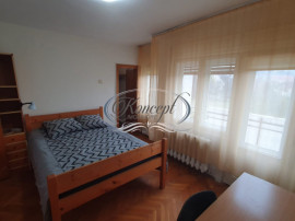 Apartament cu 4 camere in zona UMF