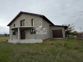 Casa si teren de 1000 mp/Munteni/Cartierul Nou/Tecuci