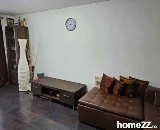 Apartament 3 camere zona Dristor - Rm Valcea