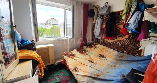 Garsoniera 12mp zona Tiglari