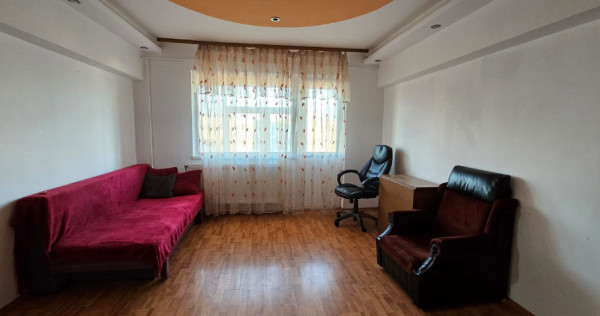 Apartament trei camere, mobilat utilat, stradal, Mioritei, spre 9 Mai
