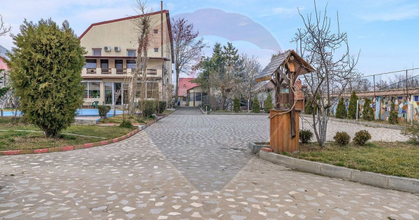 Pensiune cu 10 camere de vanzare in Ghermanesti - Snagov