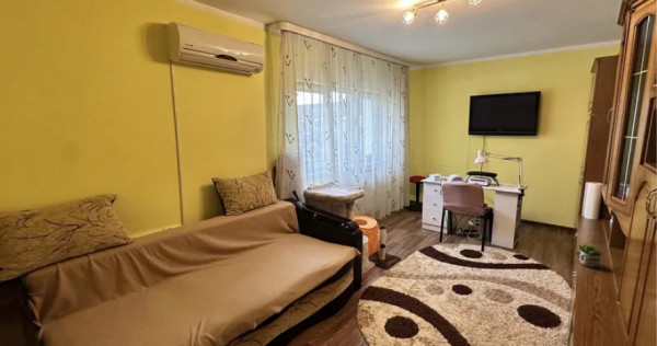 Apartament cu 2 camere decomandate Zona Burdujeni