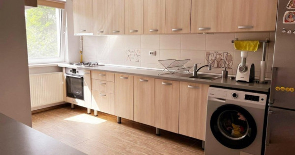 Apartament, decomandat, intermediar, parcare, zona Zona Viv