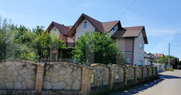 Casă canadiană cu hală in Ipotesti