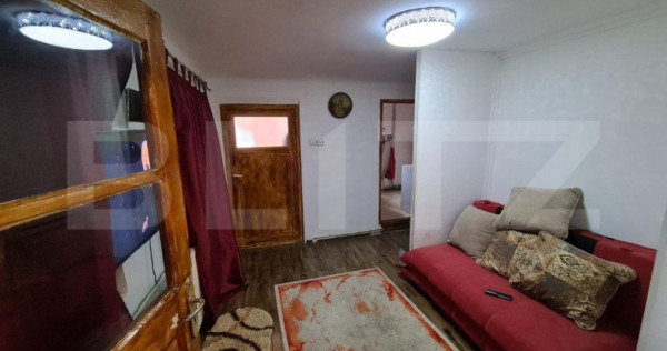 Apartament 3 camere, 90mp + pod foarte inalt, langa Piata Sf