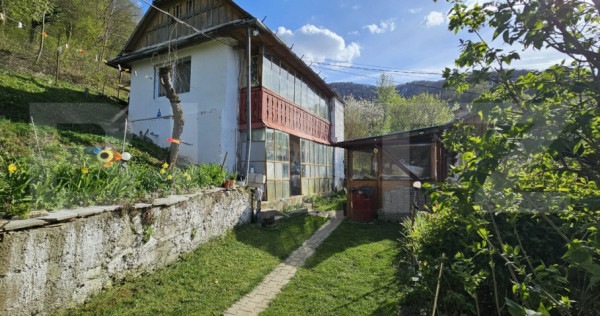 Casă 3 camere + teren 345 mp – Schei, Brașov
