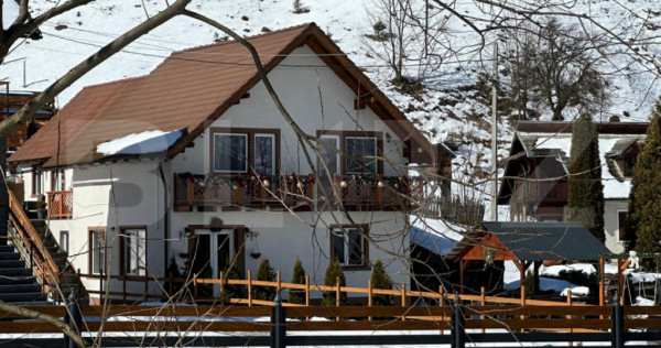 De v&acirc;nzare pensiune de vis &icirc;n cadru pitoresc, zona Moieciu