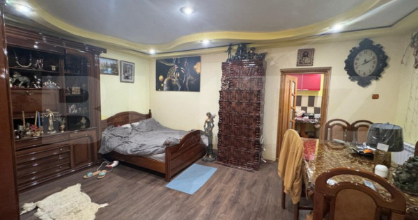 Casa , 2 camere, 55mp, zona centrala