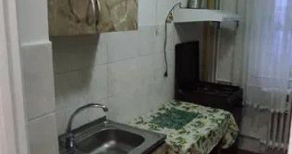 Apartament 2 camere, semidecomandat - zona Astra