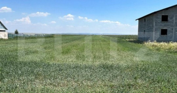 Teren intravilan, 9782 mp, zona Corocaiesti, Suceava