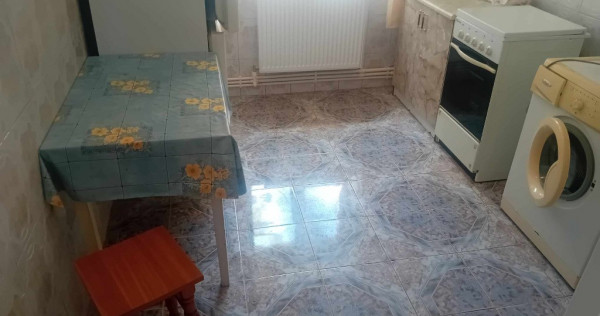 Apartament 2 cam 45mp Politia Locala parter renovat centrala