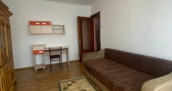 Apartament 3 camere Strada Garii