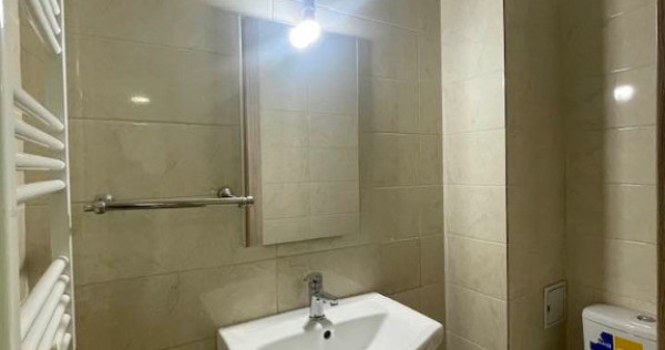 Apartament 3 camere|pozitie excelenta|curte personala