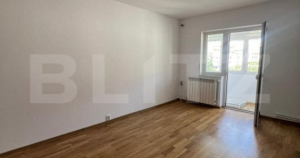 Apartament, 2 camere, decomandat, zona Obcini