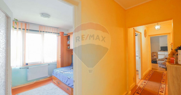 Apartament 3 cam AN, zona Complex Perla- Rogerius, Parc O...