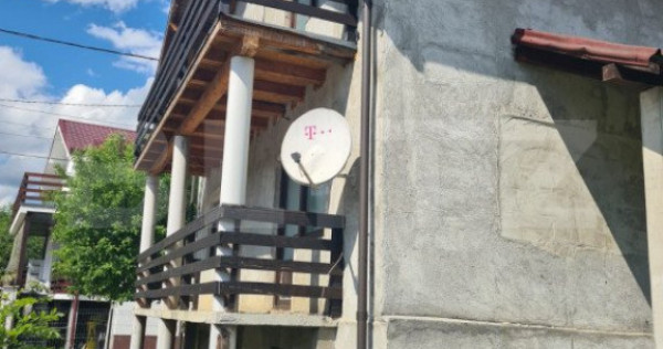 Casa de vanza in comuna Anies