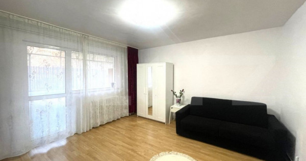 Apartament de 3 camere, 70mp, decomandat, zona strazii Donat