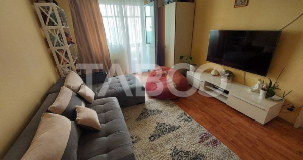 Apartament de vanzare 2 camere etaj intermediar pivnita balc